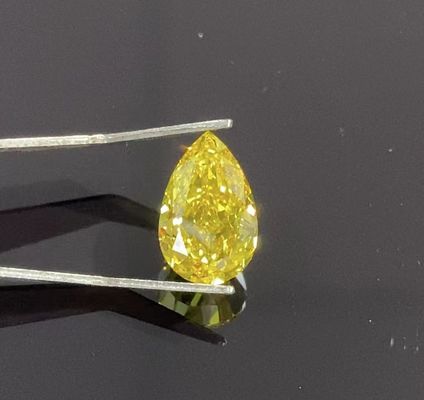 2-3CTS Pear Loose Lab Created Yellow Diamond Synthetic دارای گواهینامه IGI