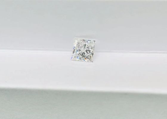 گواهی IGI سنگ بزرگ گشاده 4ct CVD مصنوعی آزمایشگاه رشد الماس سفید برش عالی