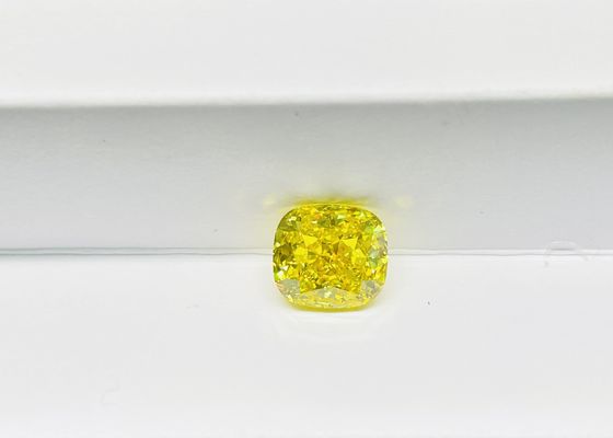 کوسن HPHT Synthetic Yellow Diamond 2.88ct Modified IGI Certified VS1