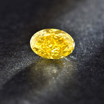 10 Mohs VVS-VS Oval Lab Created Canary Diamond دارای گواهینامه IGI