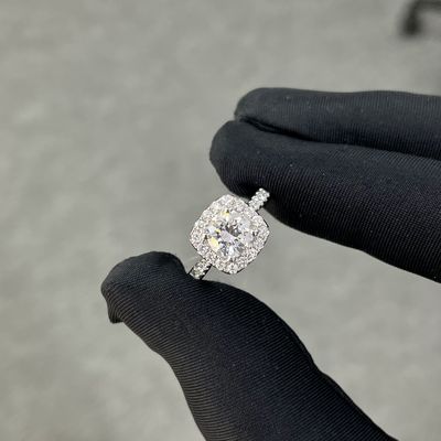 1.008ct دور D/E VVS CVD حلقه الماس سفید لابراتوار حلقه الماس رشد با گواهینامه IGI