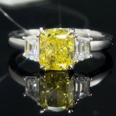 1.22ct حلقه الماس در آزمایشگاه با الماس زرد